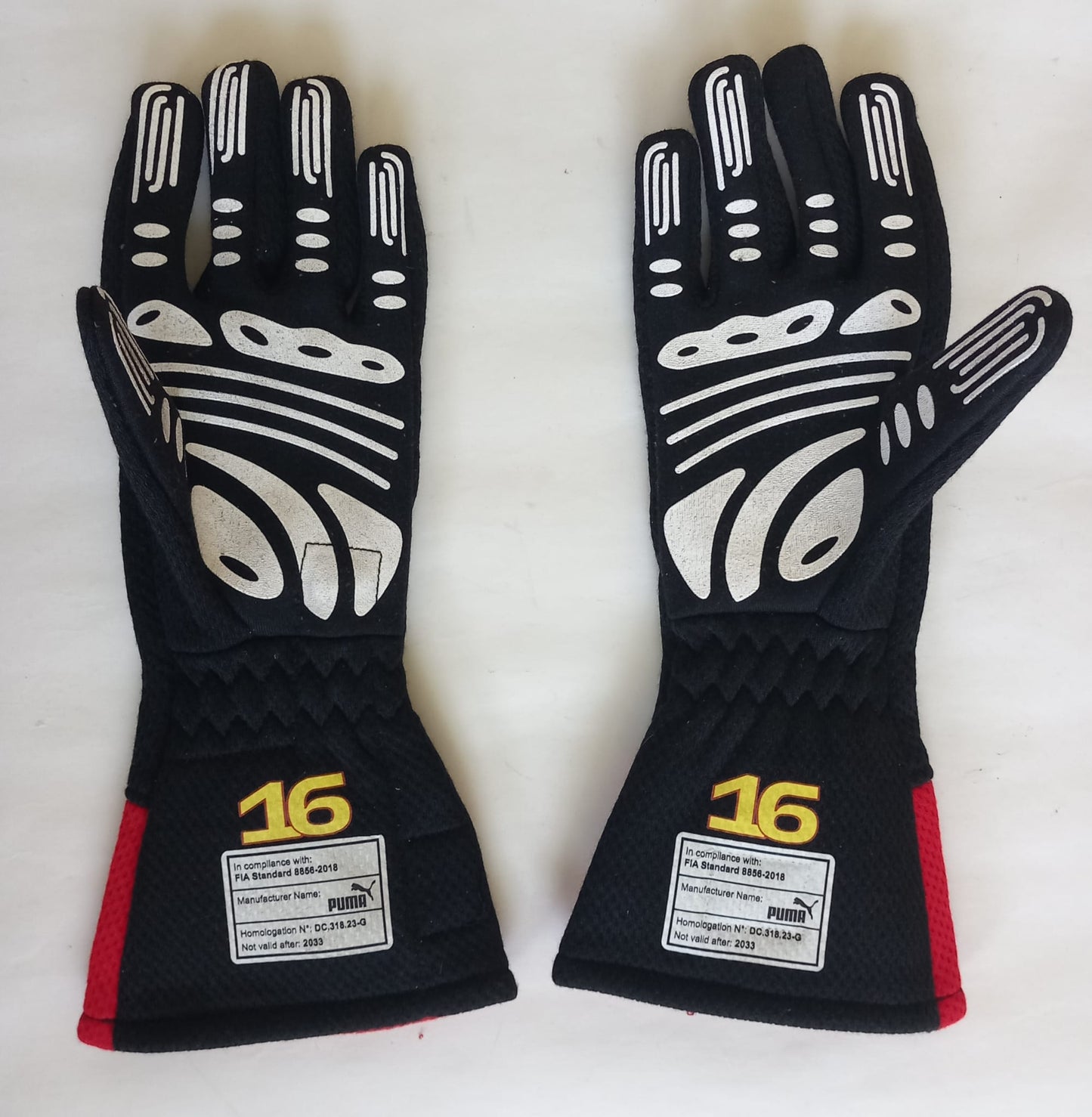 2023 Carlos Sainz Scuderia Ferrari F1 Gloves - Dubai Sports Pro