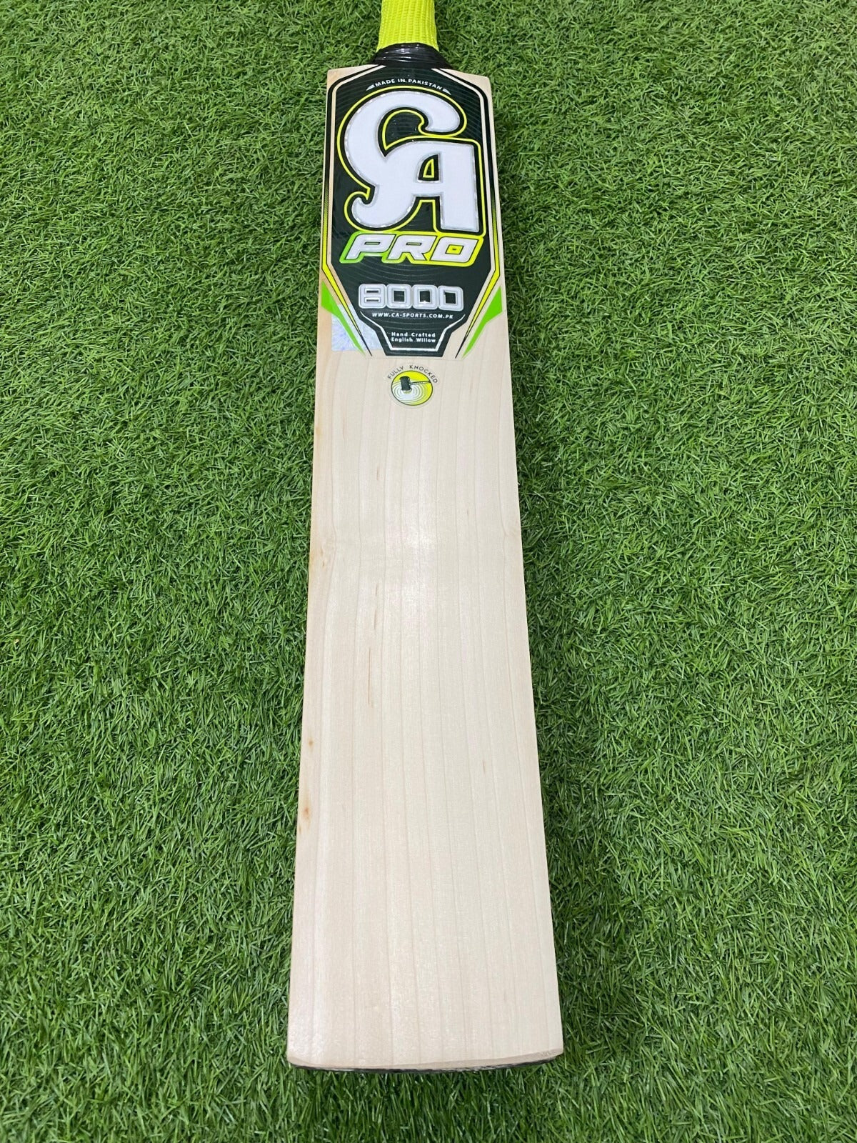 CA Pro 8000 English Willow Cricket Bat – New Series Short Handle
